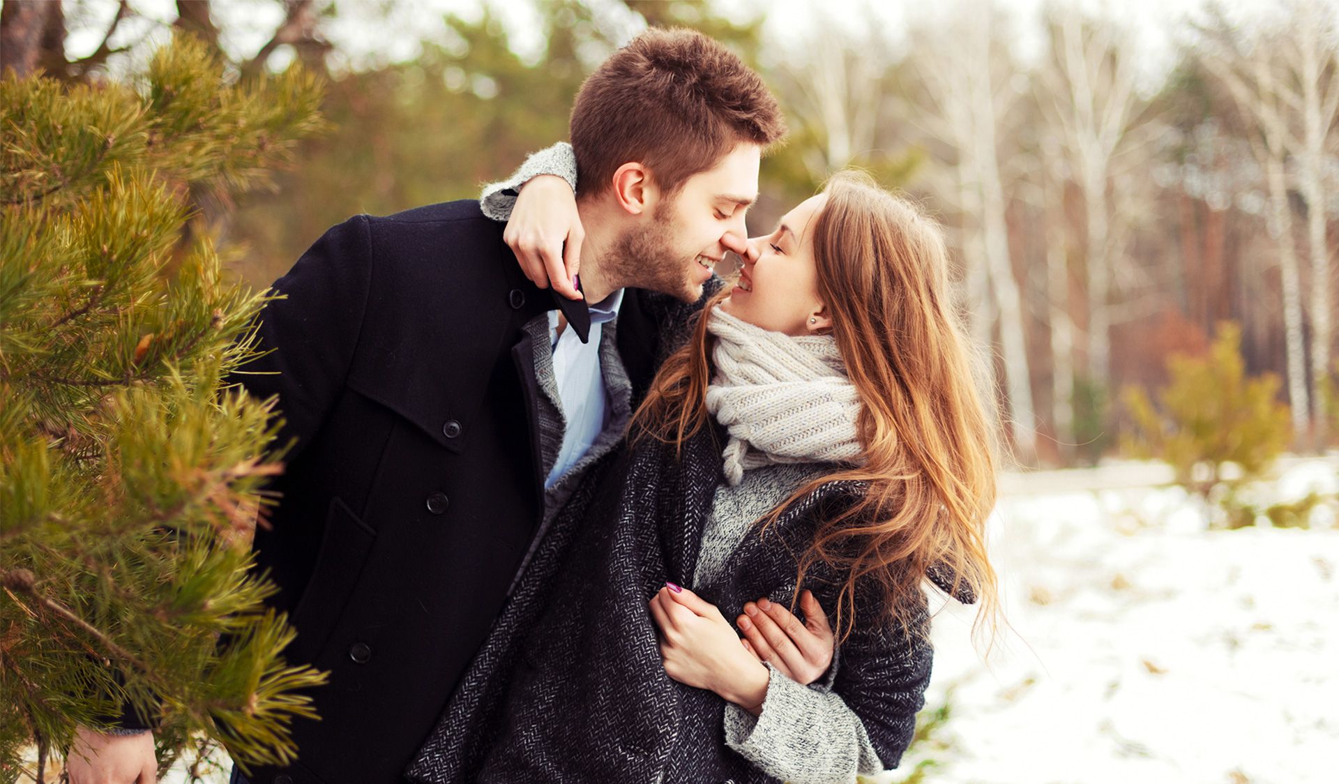 Jonathan Abrahams — Intimate outdoor engagement photography session